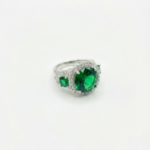 Elegant Green Stone 925 Silver Ring